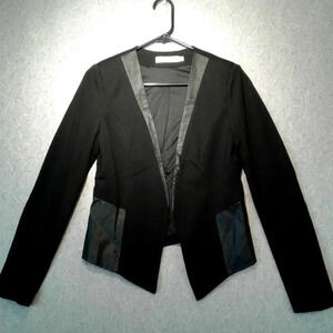 Women's Ricki's Black Faux Leather Suit Blazer Jacket in Size  Small